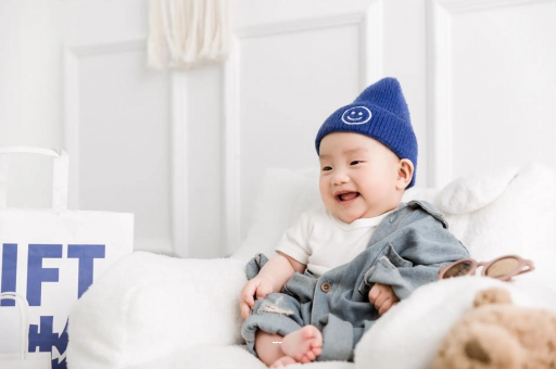 澧县宝宝多久开始攒肚